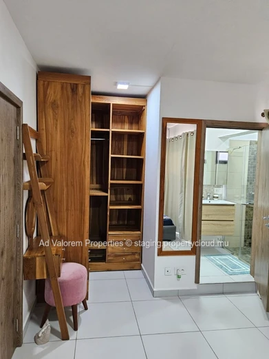 3-Bedroom Duplex for Rent – Flic en Flac