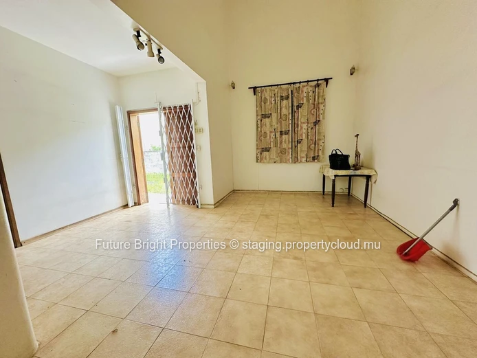 A Rare Gem in the Heart of Rose Hill – Spacious Family Home on Generous Freehold Land