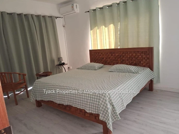 Spacious 4-Bedroom Furnished Villa with Pool for Sale in Calodyne