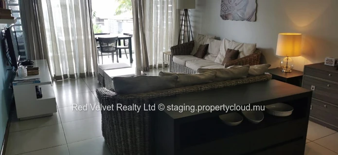VENTE URGENTE : Appartement de 3 chambres clés en main en bord de mer à Pointe aux Biches