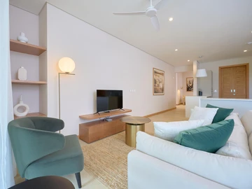 4 Bedroom Apartment