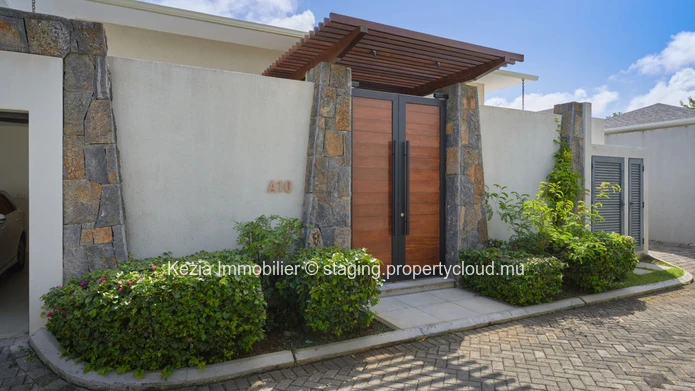 | Villa Contemporaine Et Son Jardin Bucolique |