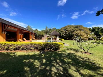 4 Bedroom Villa