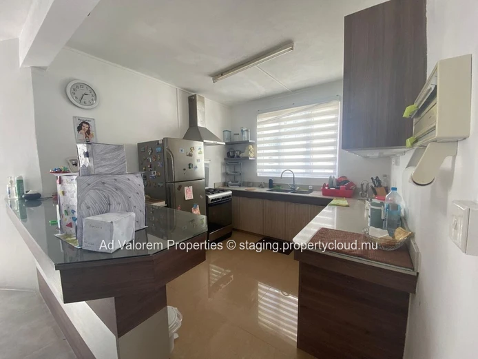 Maison à vendre à Candos – Idéale pour famille multigénérationnelle