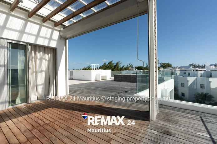 Modern Beachside Penthouse at Ocean Grand Gaube