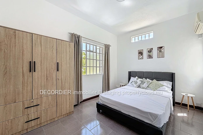 Triplex for rent - Pereybere