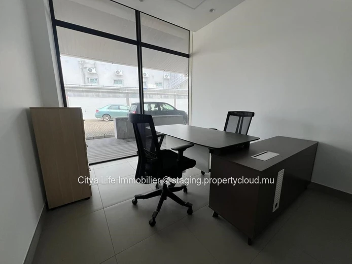 Modern Office Space for Rent in Prime Grand Baie Location - 300m² Semi-Furnished for Rs 230,000!