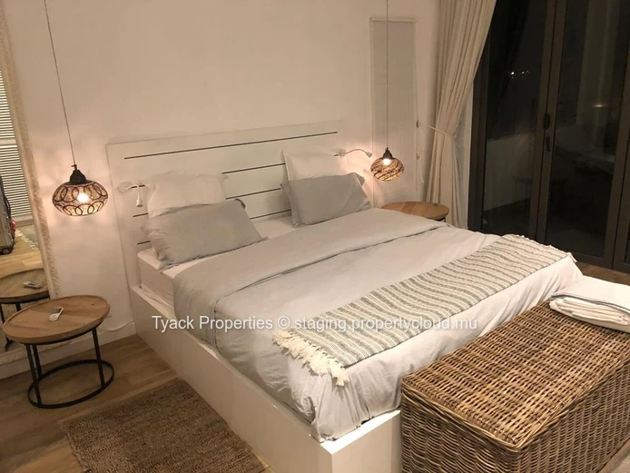 Prestigious Beachfront Penthouse with Breathtaking Bay Views – Grand Baie