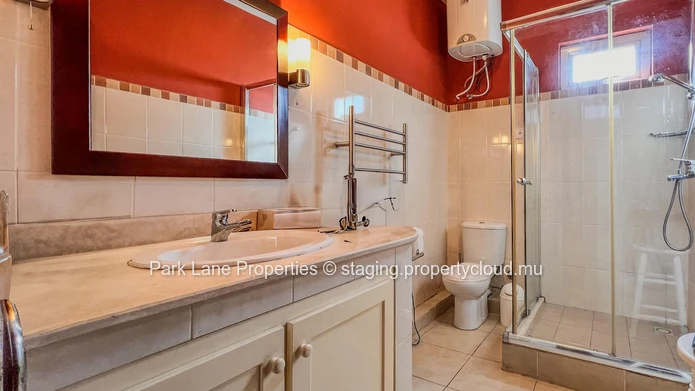 Appartement lumineux et confortable dans un emplacement de choix à Floreal