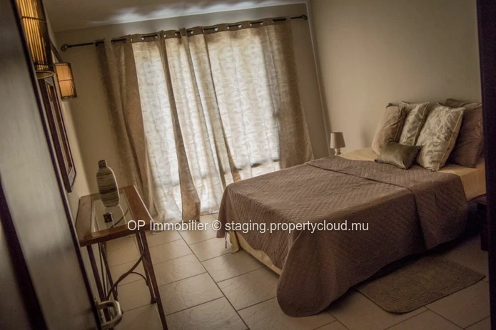 4-Bedroom House for Sale in Pereybere with Private Pool on 650m² Land