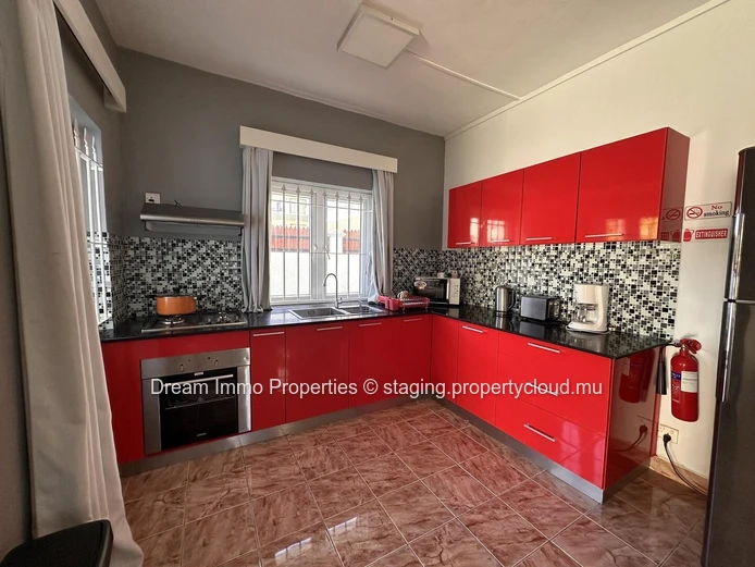 Complexe Residentiel De 6 Appartements Proche Plage De Flic En Flac - Ile Maurice