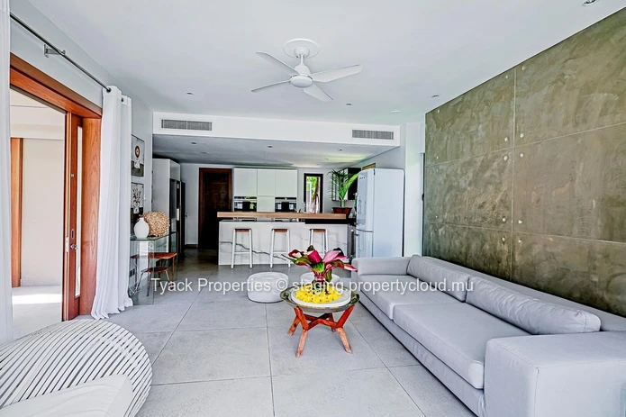 Elegant 3-Bedroom Golf View Villa in Mauritius