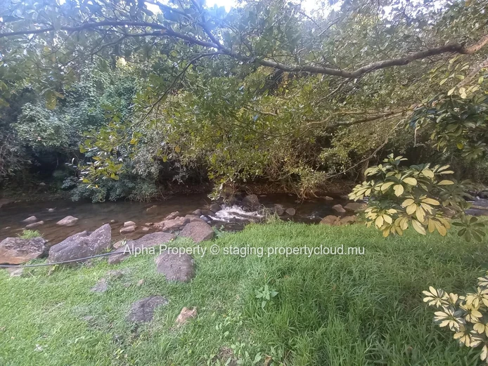 House of 350 m2 with River & Mountain Views for sale at Rs 30M