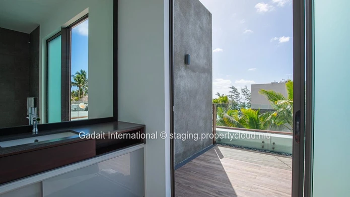 Penthouse in Palmar by the sea with panoramic views, swimming pool and private beach