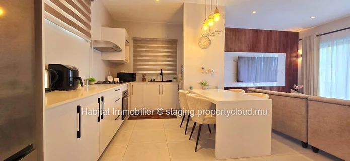 Charming house, furnished and equipped of 295 m², on a plot of 68 toises in Sodnac
