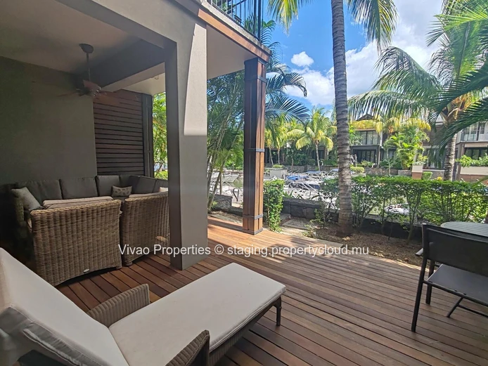 Luxury Duplex within Black River Marina offering Stunning Views.3 bedroom Fully Furnished, Private Mooring, Parking, ...