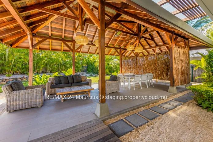 Luxury 3-Bedroom Villa For An Unforgettable Island Getaway