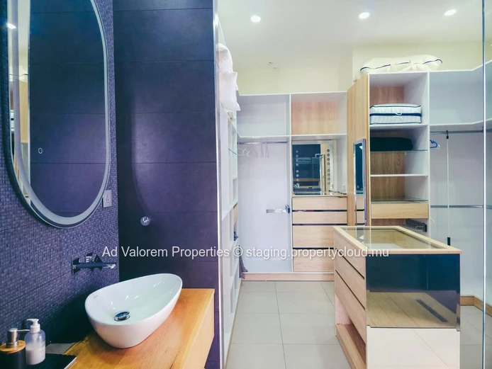 Villa for sale as a business – La Gaulette