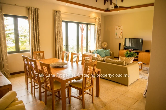 Luxury and affordable 4 bedr villa in the heart of a golf resort on the unspoilt south coast of Mauritius