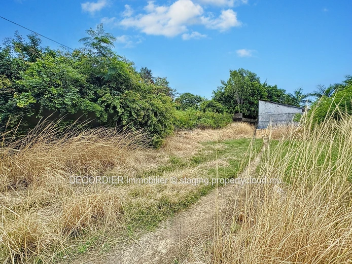 À Vendre Péreybère Terrain Résidentiel