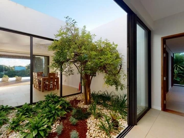 4 Bedroom Villa