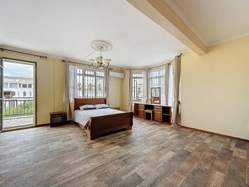 Maison de 7 Chambres