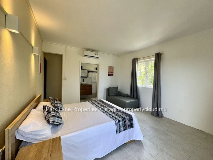 Stunning Furnished Apartment with Pool in Rivière Noire