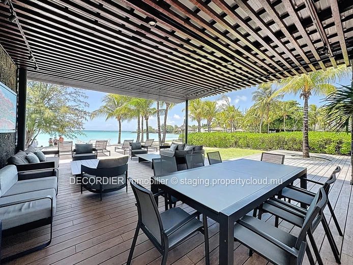 Apartment – Beachfront Living