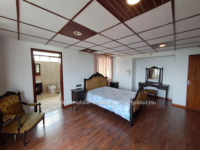 Luxurious Villa with Private Pool in Floréal - Perfectly Located with Spacious Living Area and Land - Furnished - Rs 40M