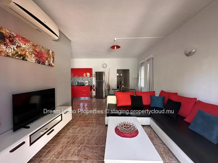 Complexe Residentiel De 6 Appartements Proche Plage De Flic En Flac - Ile Maurice