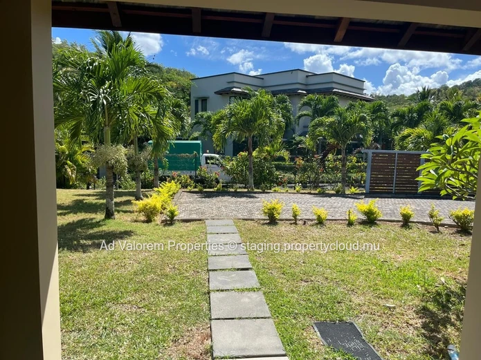 Exceptional Luxury Residence for Sale – Matala, Black River