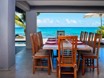 5 Bedroom Villa