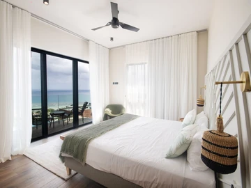 5 Bedroom Villa