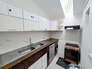3 Bedroom Townhouse, Duplex