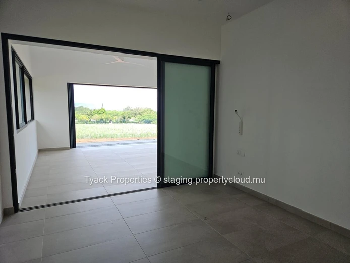 Elegant 3-Bedroom Apartment for Sale in Belle Vue Harel
