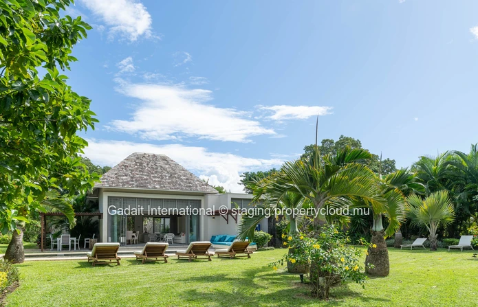 Villa contemporaine avec vue golf et piscine privée à vendre | Anahita Golf & Spa Resort