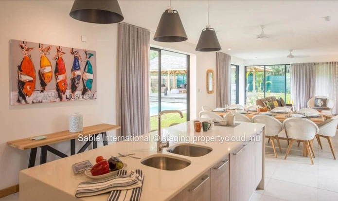 Luxurious Villa PDS in Tamarin with Private Pool and Sea Access - 364m² living area, 669m² land, Fully Furnished 