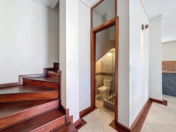 4 Bedroom Apartment