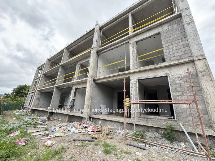 Apartment for Sale Black River