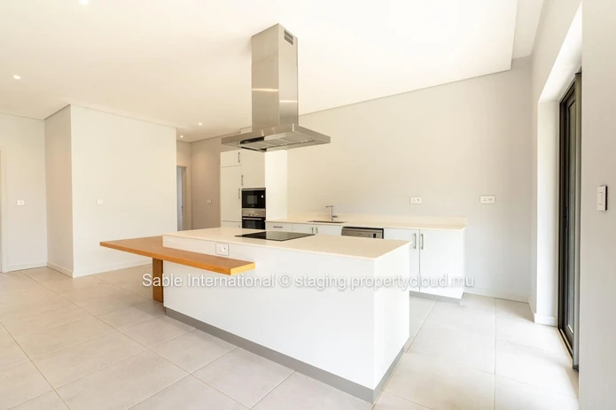 Luxurious Apartment with Private Pool & Sea Views in Pointe aux Canonniers