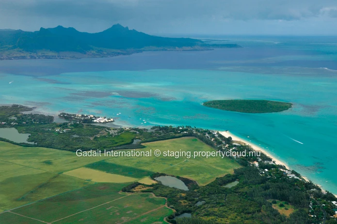 For sale, 3-bedroom villa with swimming pool at Pointe d'Esny Maurice