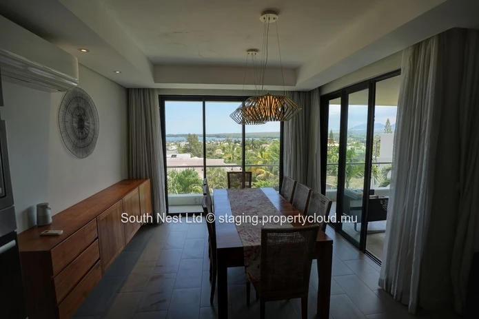 Nice furnished duplex apartment with 3 en-suite bedrooms