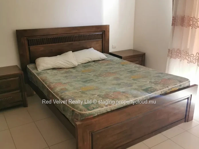 3-Bedroom Apartment for Rent in Quatre Bornes | Pool & Gym | Furnished