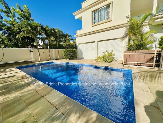 Charming Ground Floor Apartment in Flic en Flac – West Coast Living