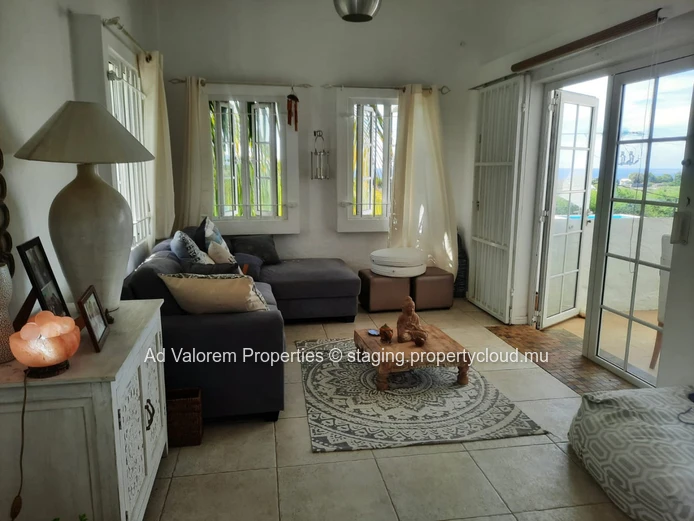 House for sale in Tamarin