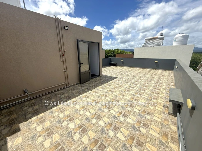 Stunning Furnished Duplex with Private Pool for Rent – Sea Views