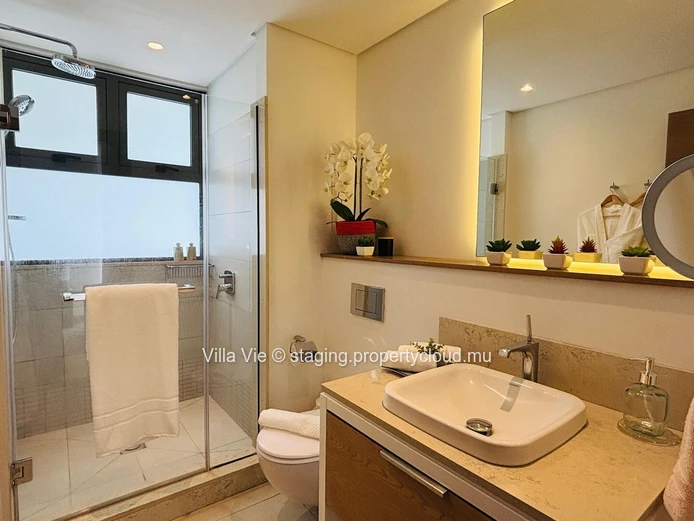 Mont Choisy - Beautiful 2-bedroom en-suite penthouse with private pool