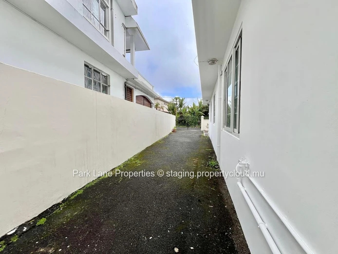 Charmante Maison à Vendre dans un Emplacement de Choix à Phoenix