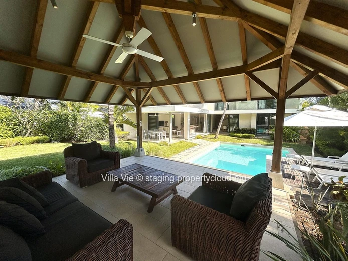 Rivière Noire - Villa Deluxe, haut-de-gamme de 3 chambres avec piscine