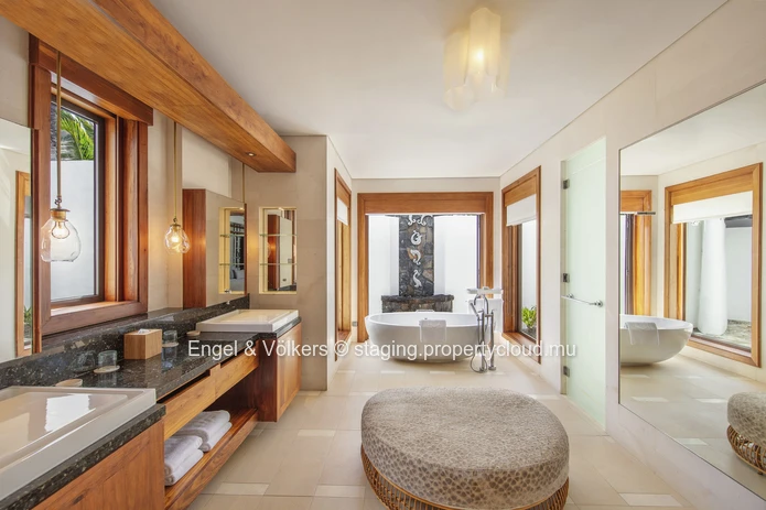 Exclusive Beachfront Villa Connected to a Prestigious 5-Star Resort